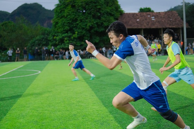 认为他能从